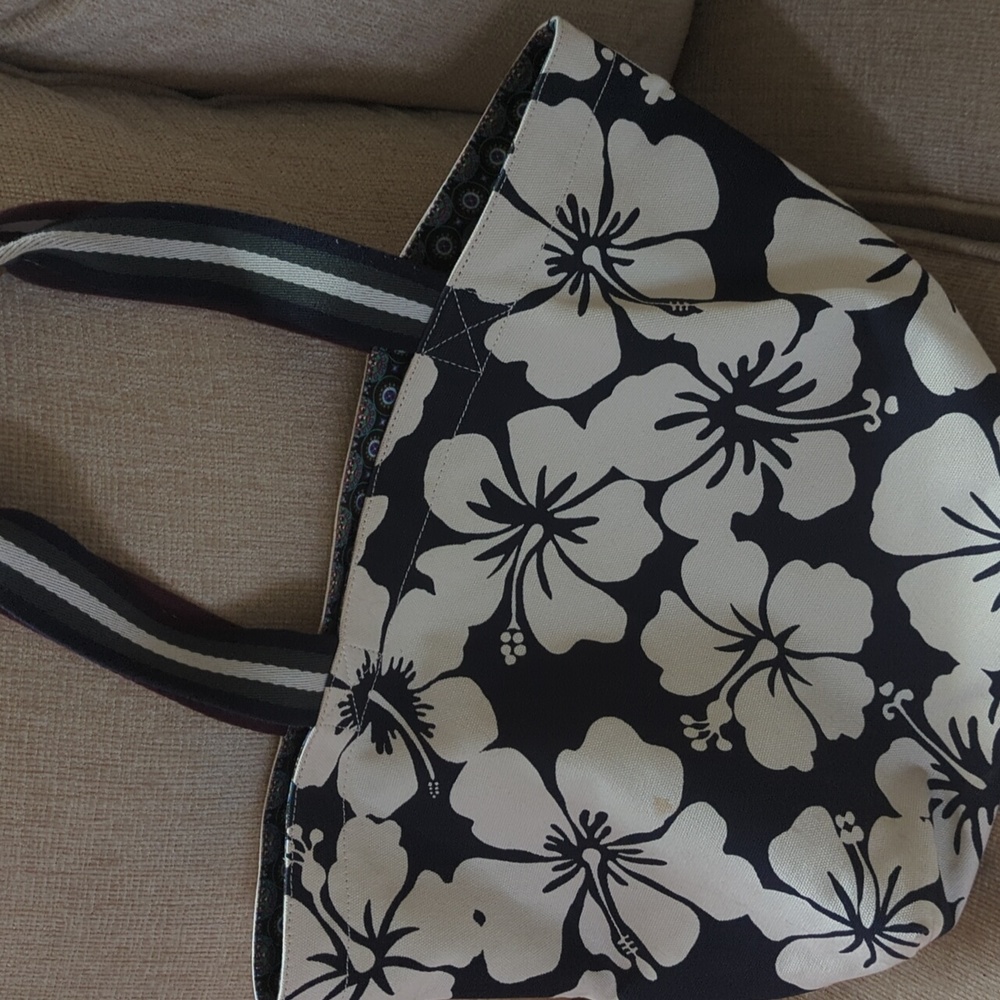Tory Burch Cotton Bandana Embossed Logo Tote - Picture 3 of 4